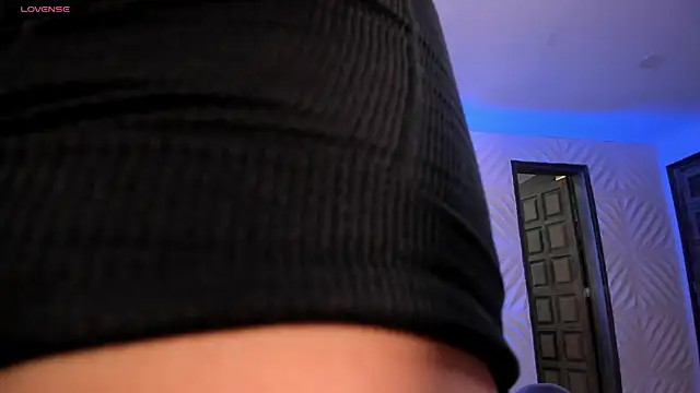 Chatroom XXX en direct de KylaMorrison