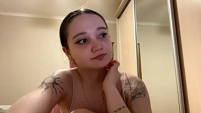 Czat XXX na żywo – TrulaPhay