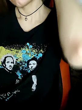 Aashikalaa's Live XXX Chat