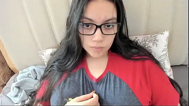 Show modela roniewester na web-kameri