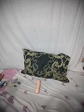 xoupleaura élő XXX-chatje