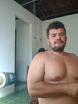 tarra122 在線直播表演