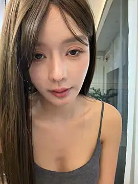 BBi-0329's Live XXX Chat