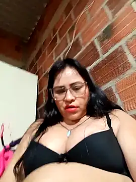 Chat XXX ao vivo de Dirty-Momm-Divorced-Hot