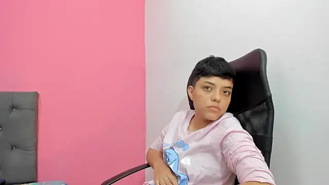 Chat XXX en directo de ariloe_quintero