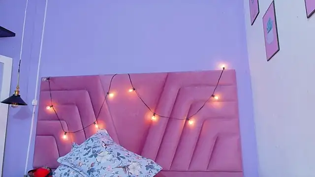 drooling4daddy's Live XXX Chat