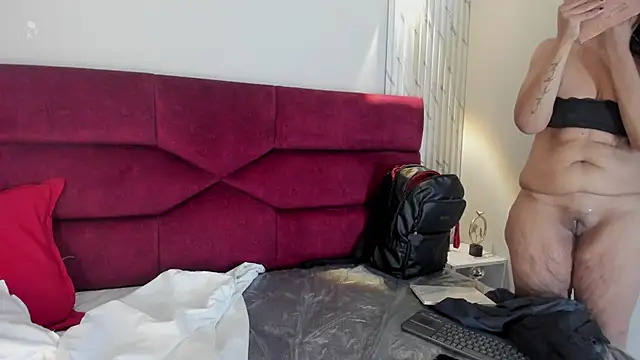 KarolVIPXXX's Live XXX Chat