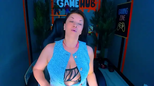 AnaMills Chat XXX in diretta