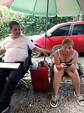 hotandfierylatinos2023 即時 XXX 聊天