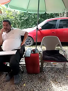 แชท XXX สดของ hotandfierylatinos2023