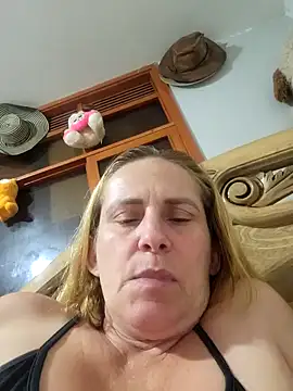 SeductionSilera: онлайн-секс-чат