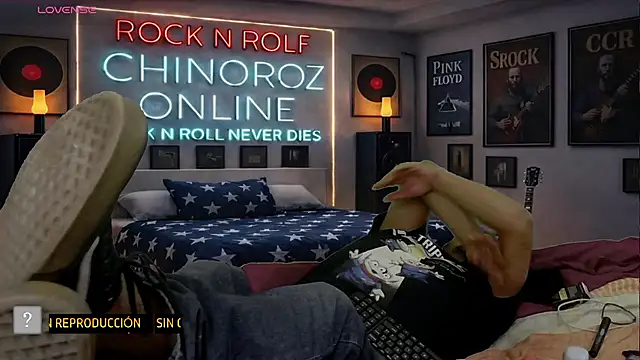 chino_roz Pertunjukan Webcam