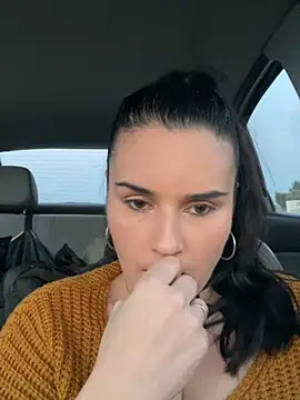 Naira_Dan's Live XXX Chat