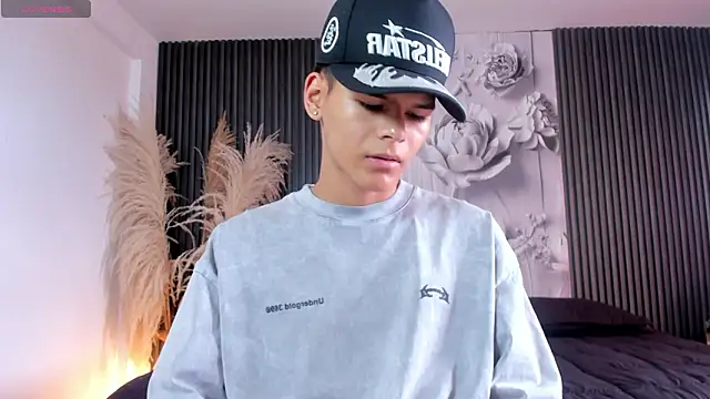 Show de webcam de DylanRoyce_