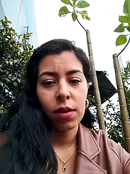 Luianna's Live XXX Chat