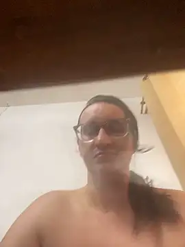 gloria7v05's Live XXX Chat