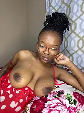 YummyMelanin117のウェブカメラショー