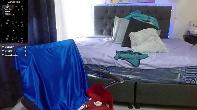 rosse_m's Live XXX Chat