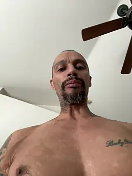 faces818 webcam show