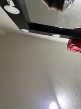 XXX chat uživo modela Mila_Morgan