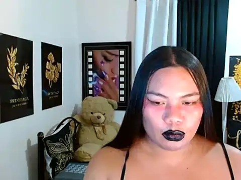 TSbrianaHugeCock Webcam Show
