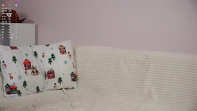 SunnivaCovil live XXX chat