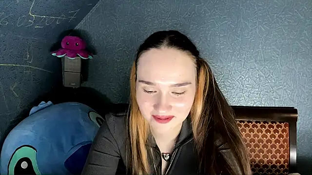 CarmelaLiebherr live XXX chat