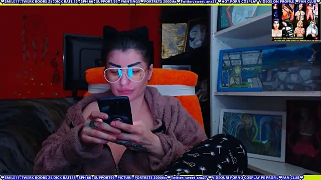 Chat +18 de cuminmenowbbyx ao vivo