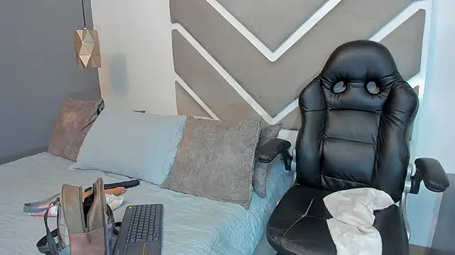 Amber_Harriis: απευθείας συνομιλία ΧΧΧ