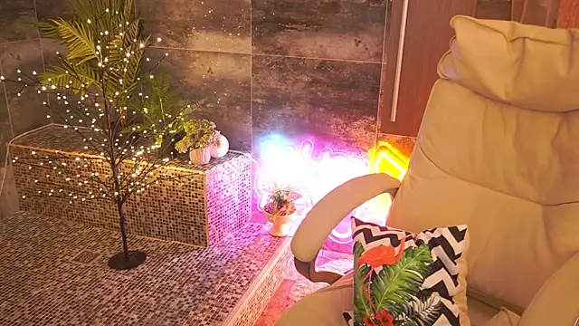 Chatroom XXX en direct de Nicol_Moonn