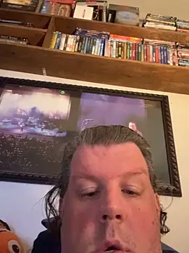 Stephanie1984 现场XXX聊天