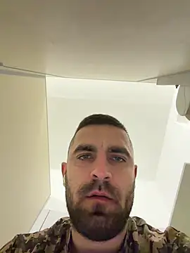 VANYA1997 现场XXX聊天