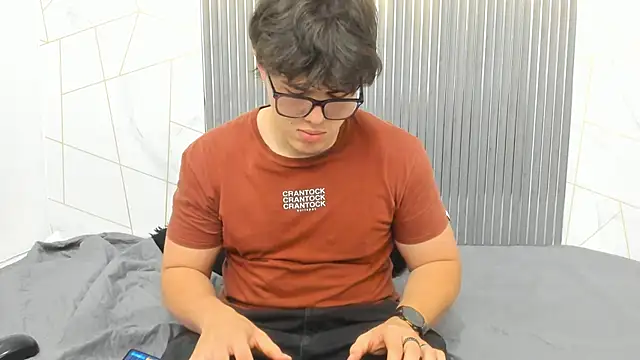 Show de JohnsonFox na webcam