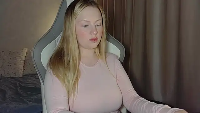 Chat +18 de x_ivy_x ao vivo