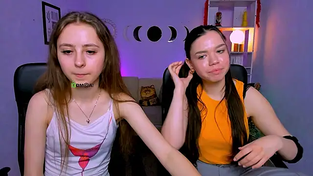 rebecca_smile Live XXX-Chat