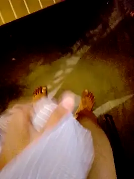 Chat +18 de DeshiTiger ao vivo