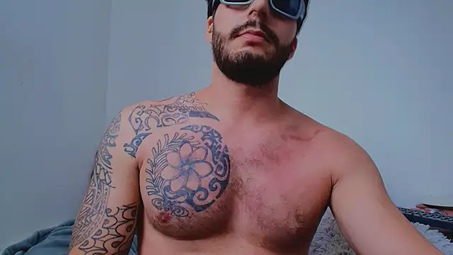 thomas_gun Chat XXX in diretta