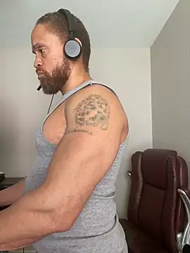 Fathero1time live XXX chat