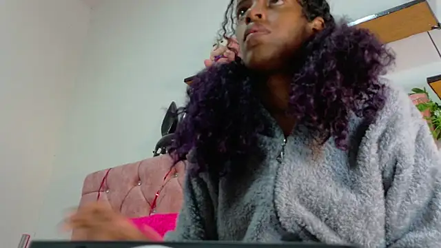 Chat XXX en directo de thianahorny