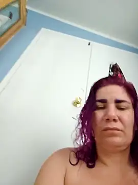 Icequeen1981: онлайн-секс-чат