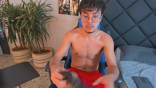 kai_storn – Live XXX-chat