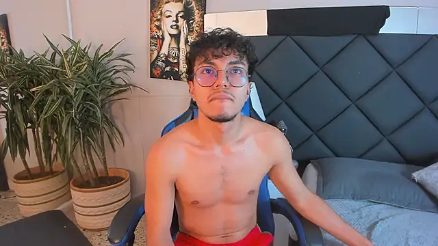 kai_storn Chat XXX in diretta