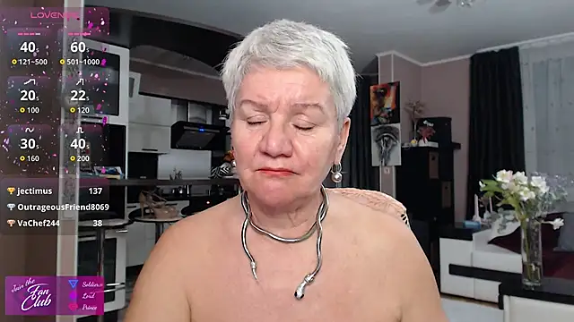 แชท XXX สดของ roxana_brooks