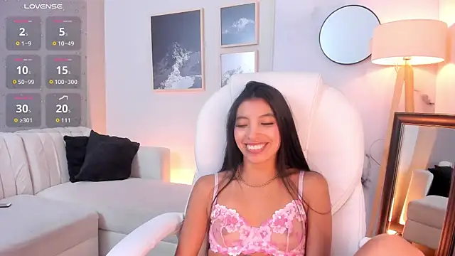 Tiffany_Low's Live XXX Chat