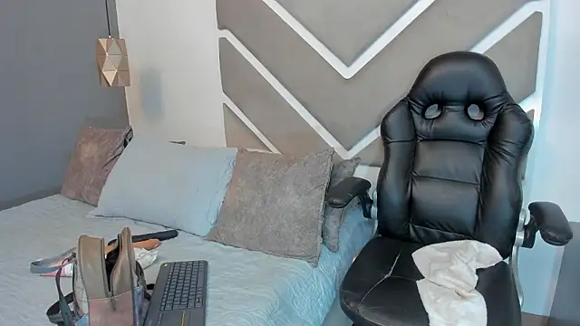 Amber_Harriis Live XXX-Chat