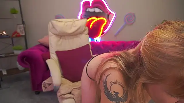 BellaLaPetit 라이브 XXX 채팅