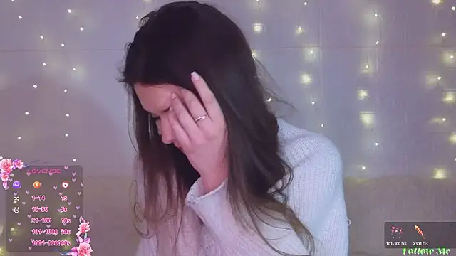 Chat +18 de Minne__mouse ao vivo