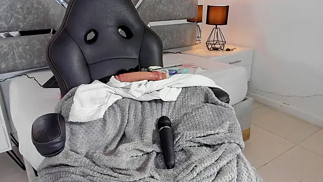 Czat XXX na żywo – Slut_Milf_