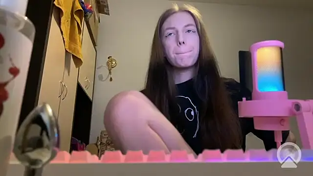 عرض كام britneylovely