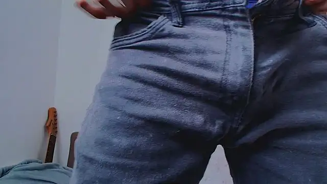 thomas_gun Live XXX-Chat